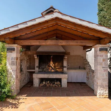 Pilato Holiday home