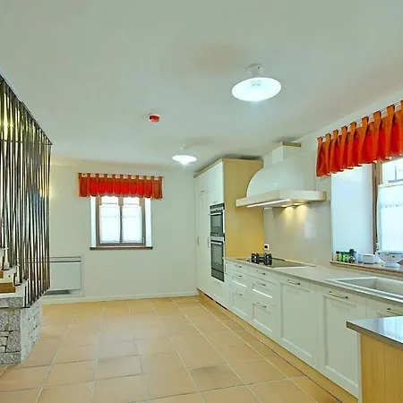 Holiday home Pilato *